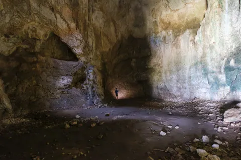 Nestor's Cave