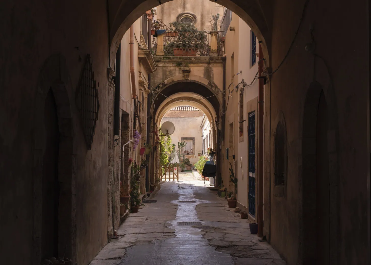 Ortigia Street Scene