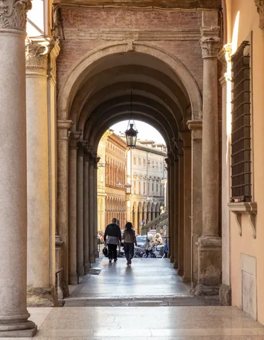 Via Galliera, Bologna