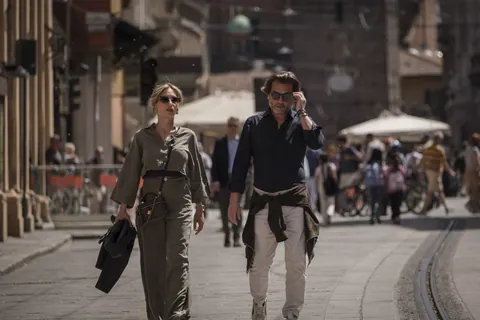 Cool customers, Via Ugo Bassi