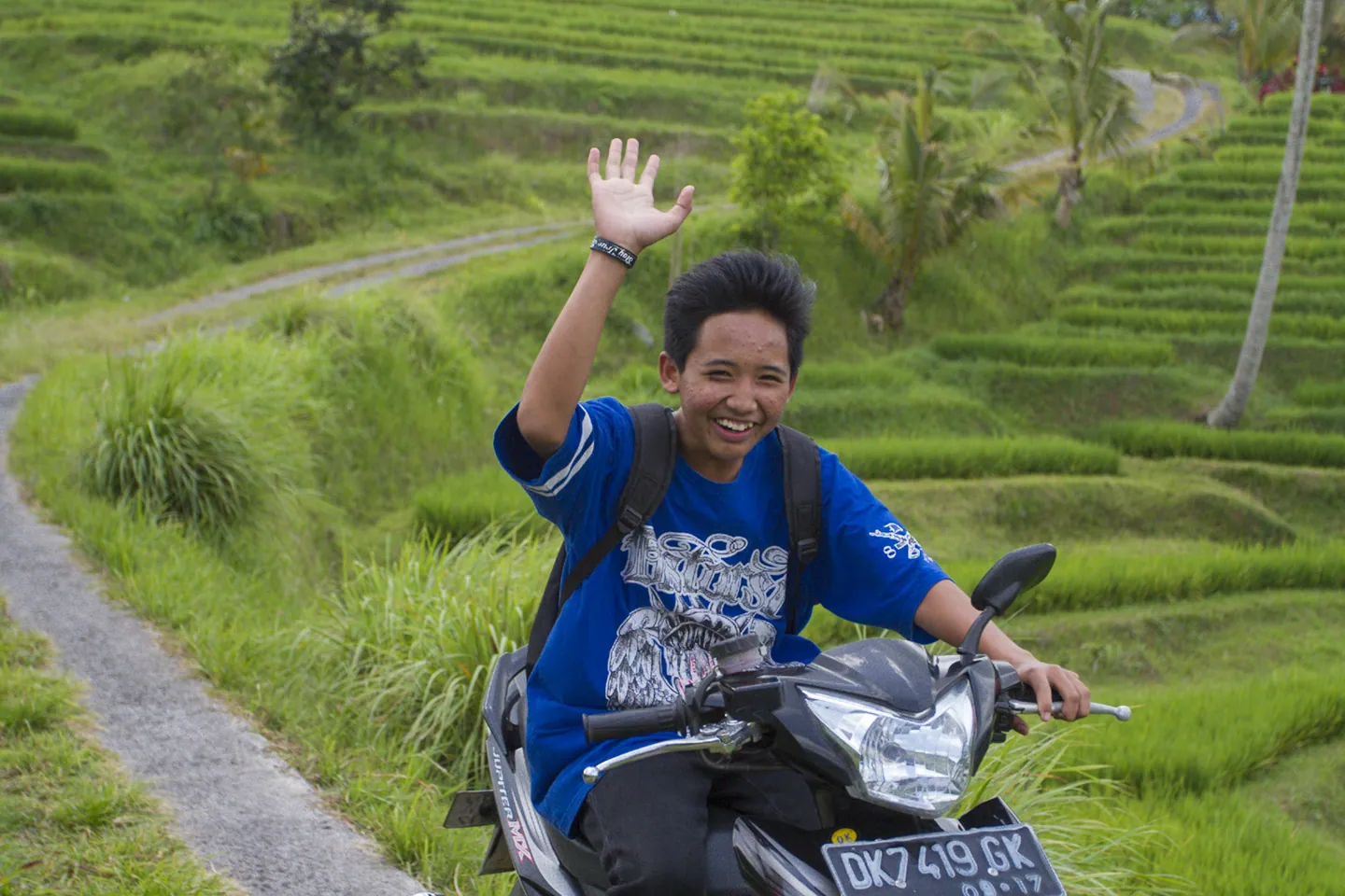 Moto Schoolboy, Jatuliwiyah Rice Terraces