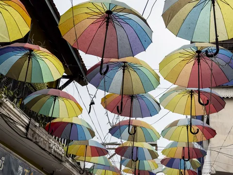 Umbrella Alleyway, central Siem Reap