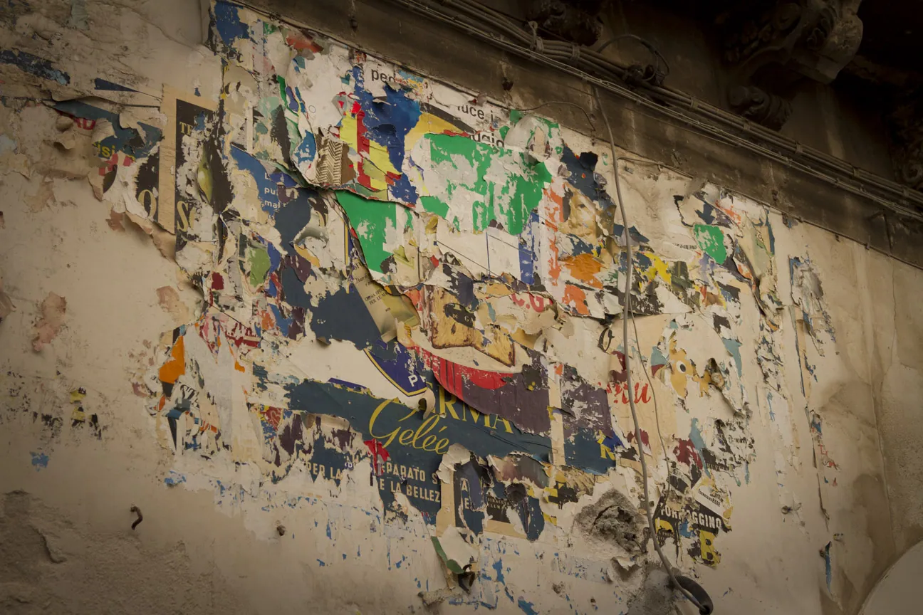 Old posters, Ortigia