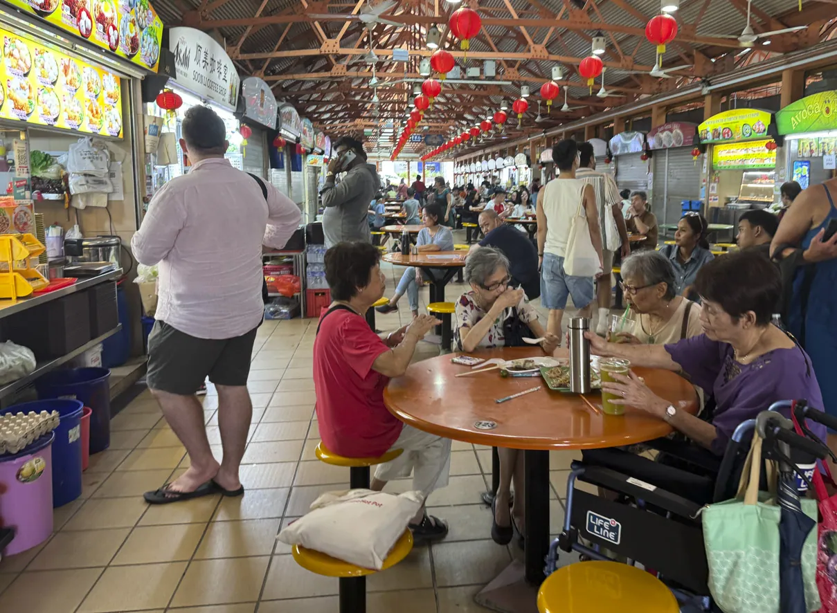 Maxwell Hawker Centre