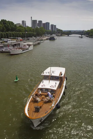 Pleasure Boat Cruise on the Seine