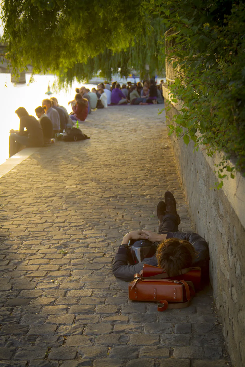 Snoozing on the Ile de la Cité