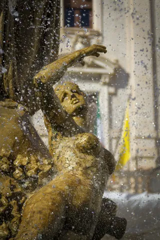 Fountain in Piazza Archimede, Ortigia, Syracuse