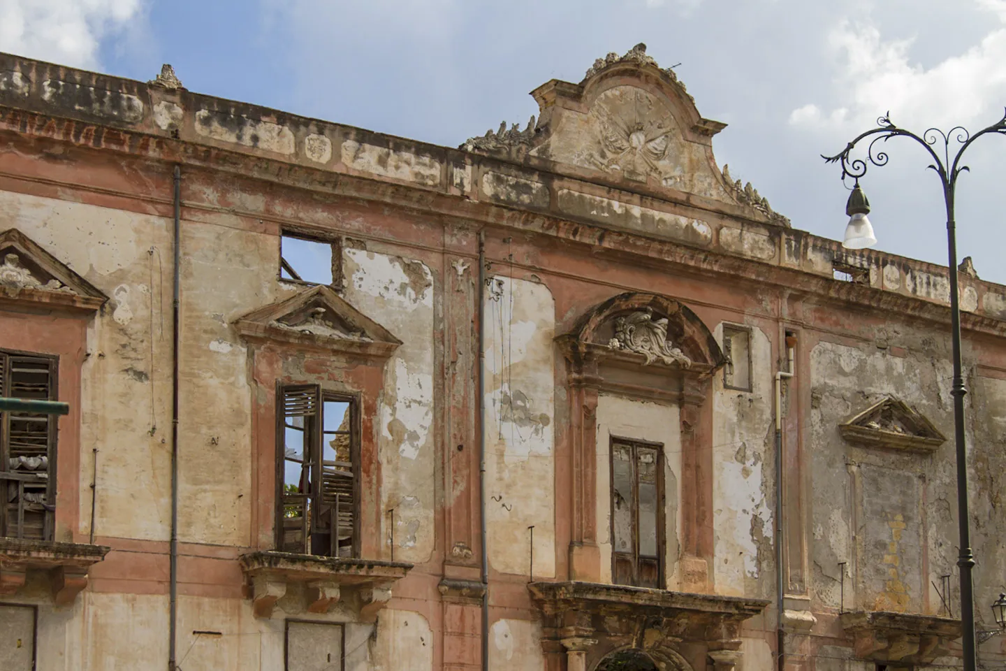 Decrepit House, Palermo